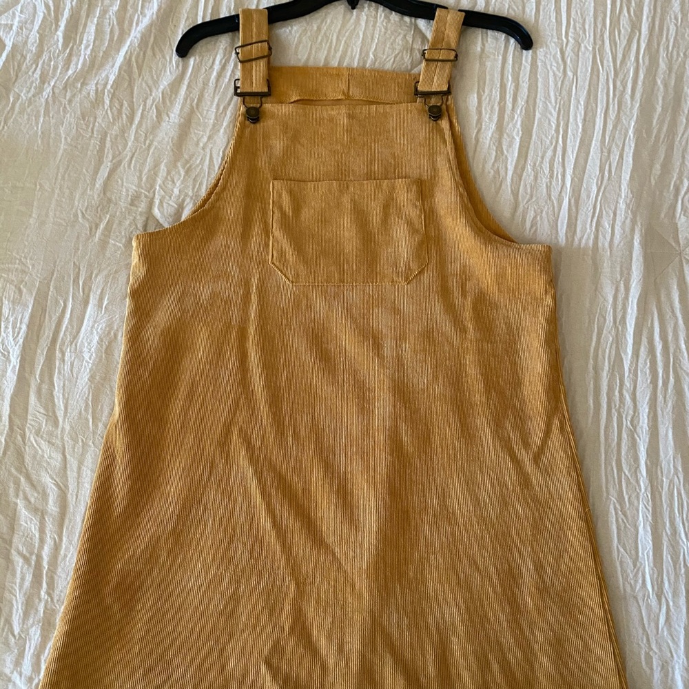 Overall dress